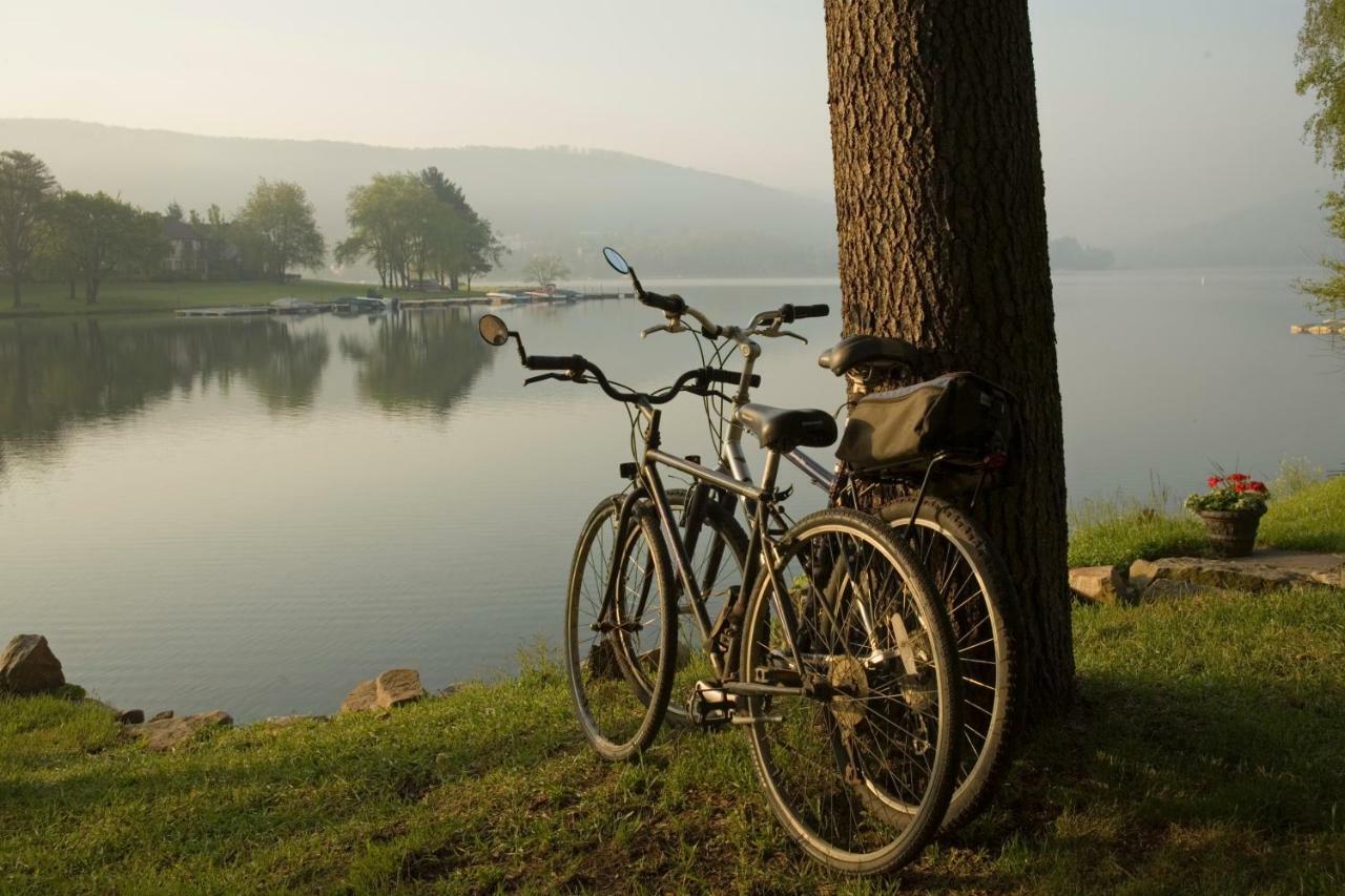 ماكهنري Lake Pointe Inn المظهر الخارجي الصورة